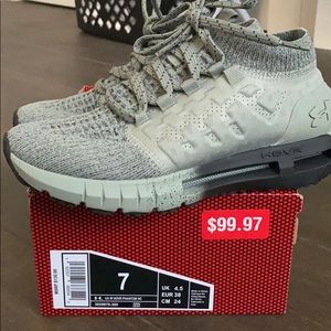 Under Armour women’s Hovr Phantoms  shoes size 7